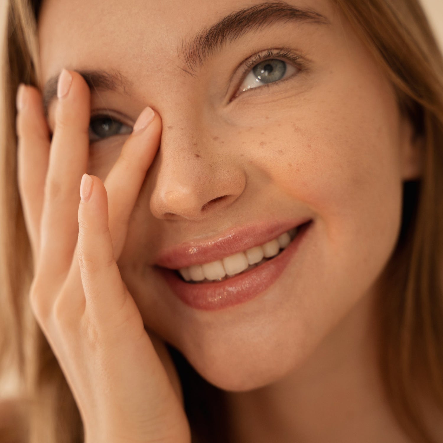 Kollagen: Warum der Strukturbaustein für Haut, Bindegewebe und Knochen so gefragt ist